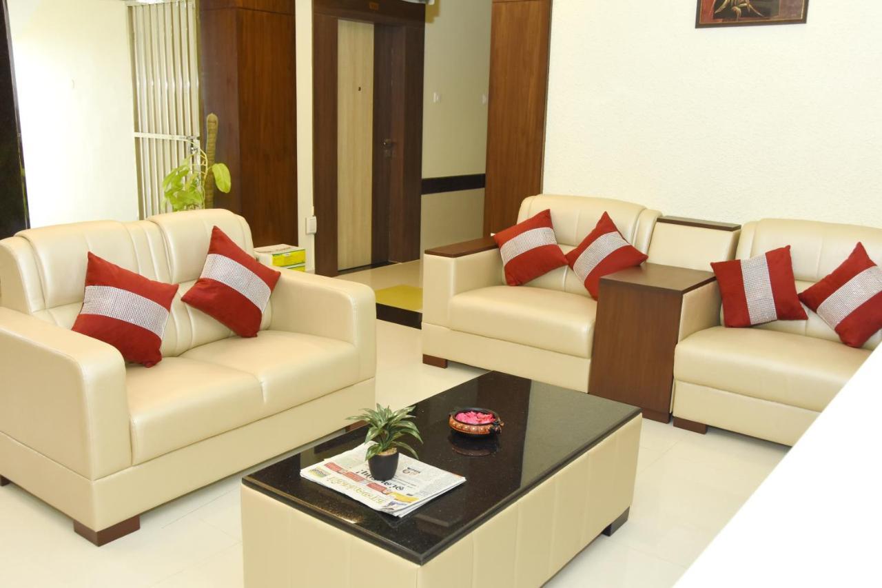 Sri Aswin Grand Hotel Nāmakkal Exterior foto