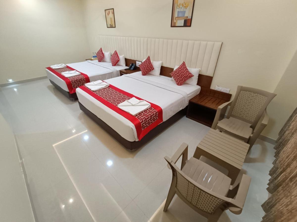 Sri Aswin Grand Hotel Nāmakkal Exterior foto