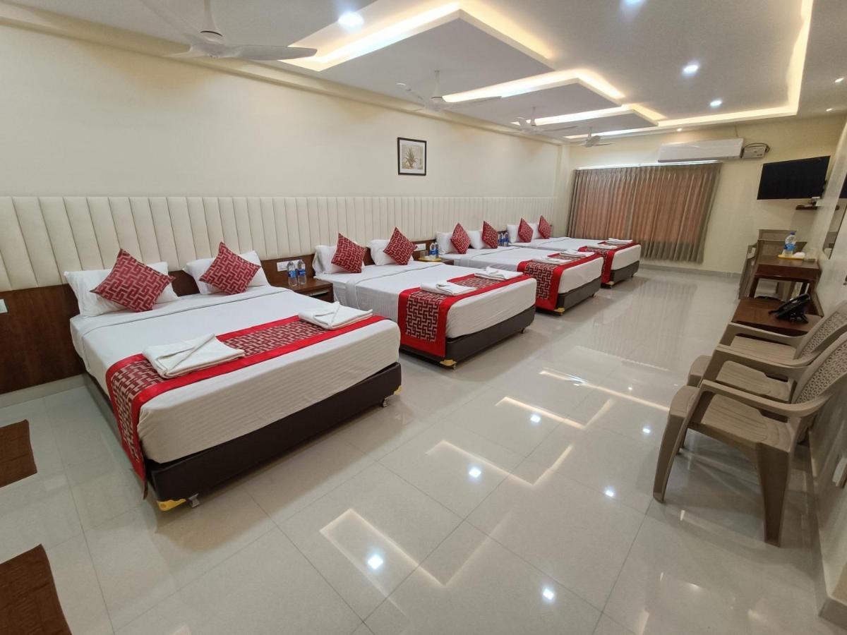 Sri Aswin Grand Hotel Nāmakkal Exterior foto